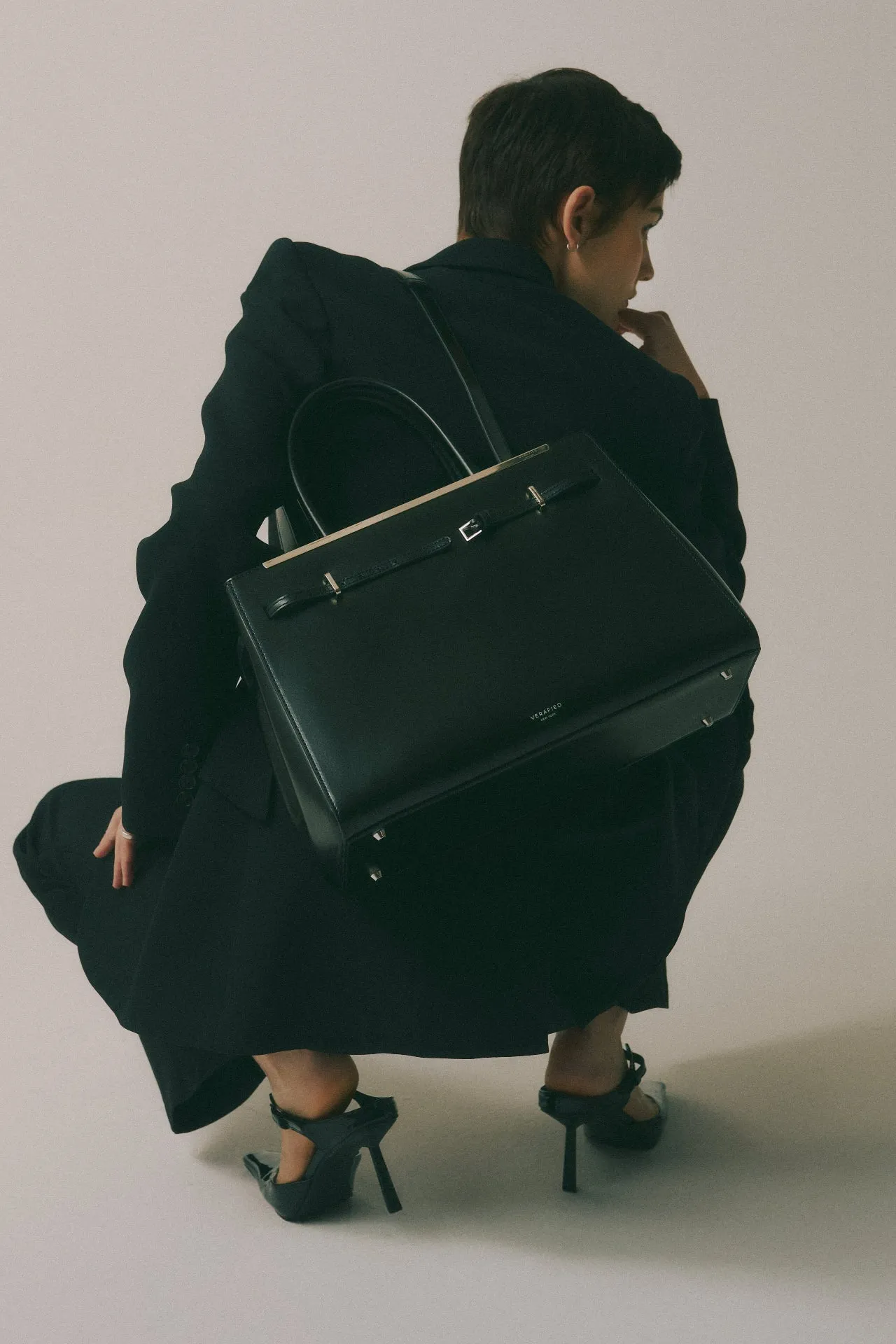 Noir Leather Book Tote Bag 33(Pre-Order Only. Will Ship Mid-April）