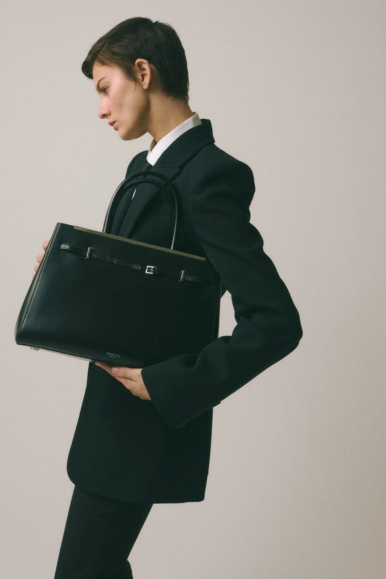 Noir Leather Book Tote Bag 33(Pre-Order Only. Will Ship Mid-April）