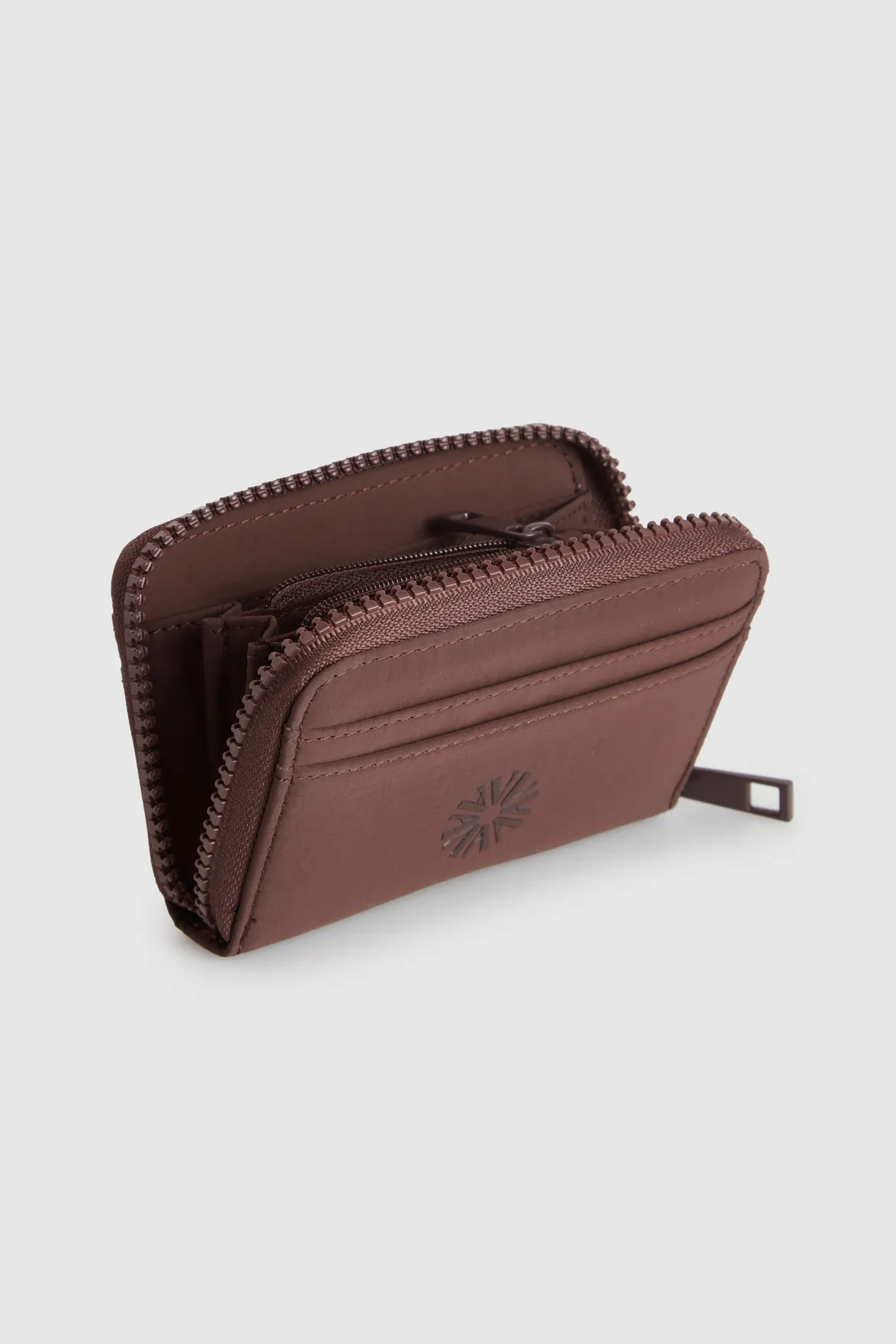 Nylon Small Ziparound Wallet Strandbags