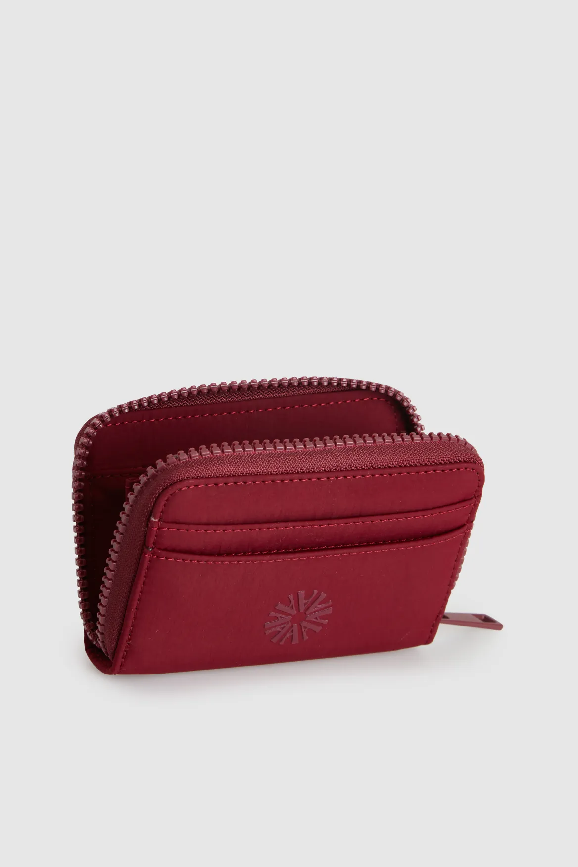 Nylon Small Ziparound Wallet Strandbags