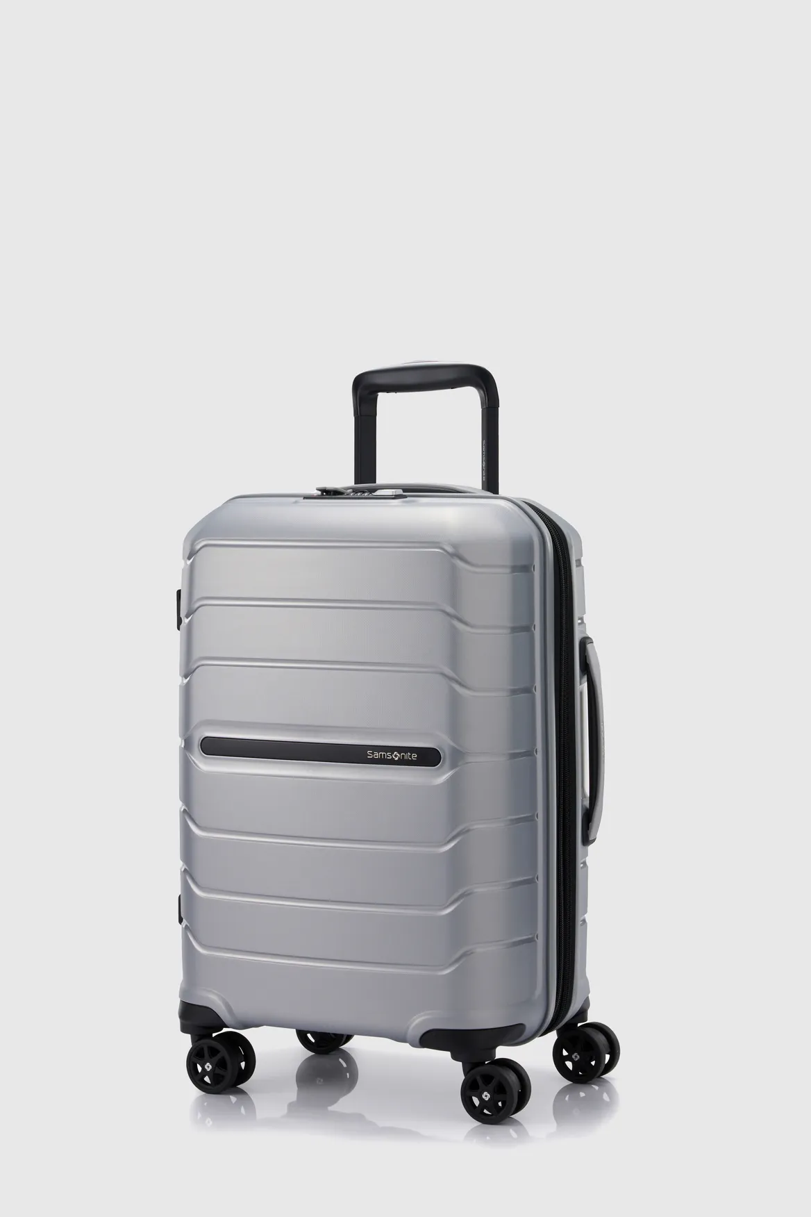 Oc2lite Carry-On 55cm Suitcase Strandbags