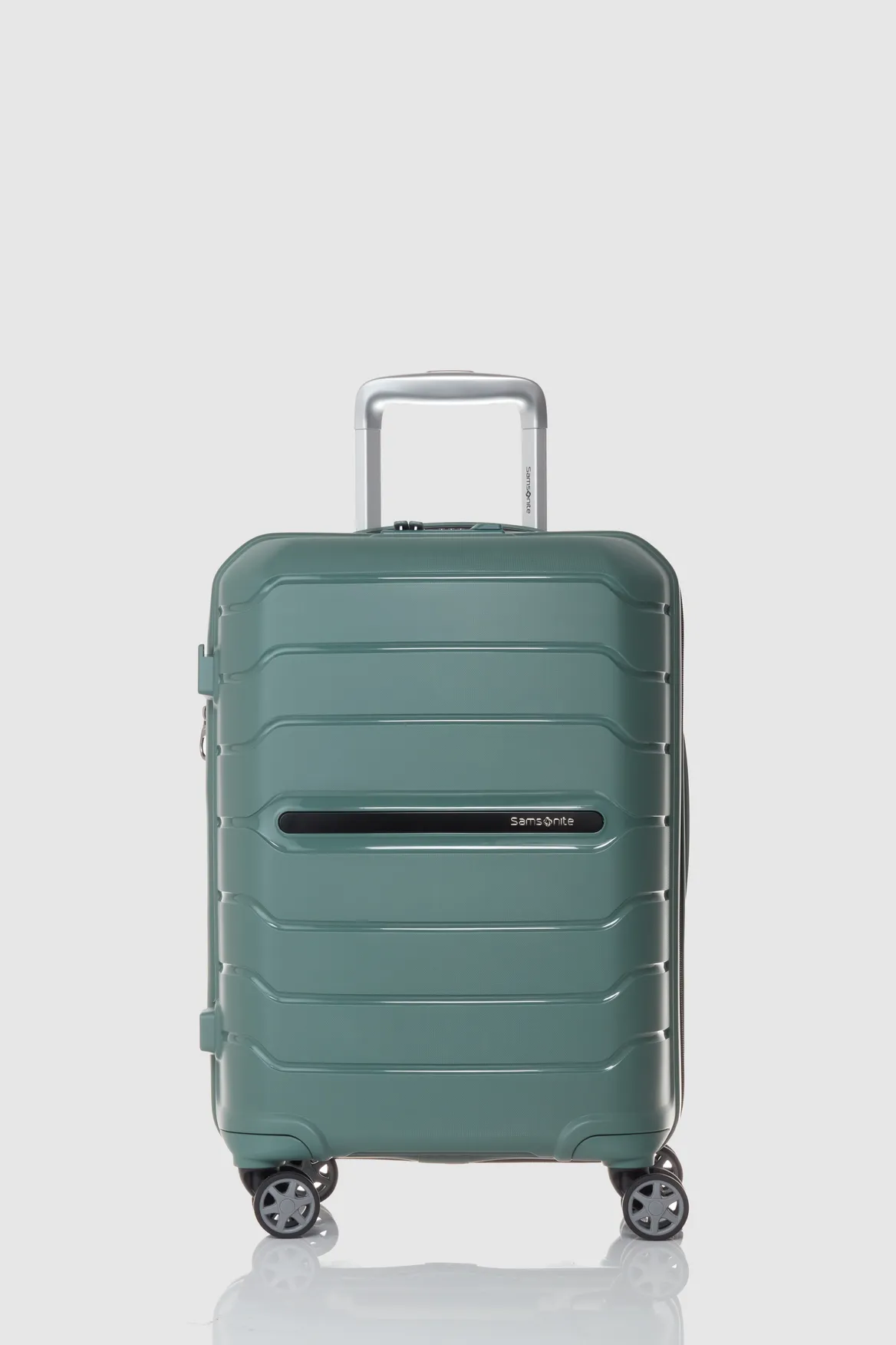 Oc2lite Carry-On 55cm Suitcase Strandbags