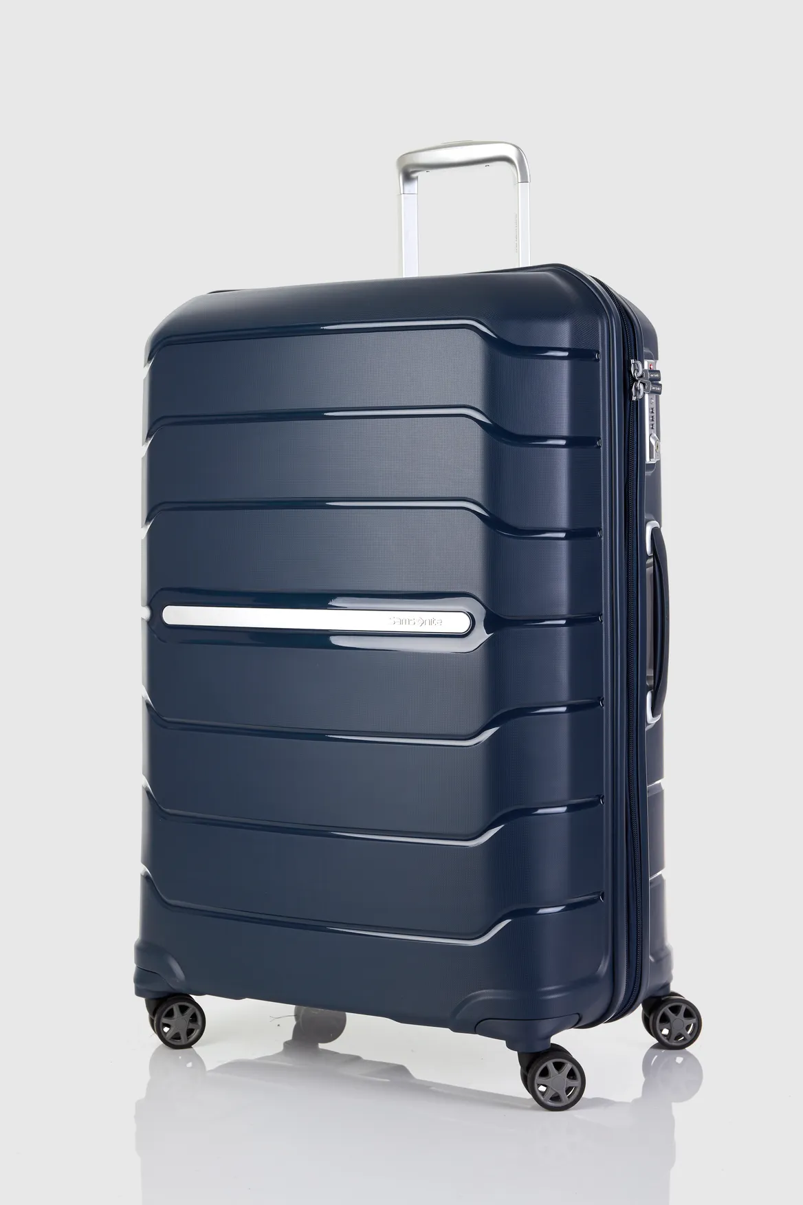 Oc2lite Check-In 75cm Suitcase Strandbags