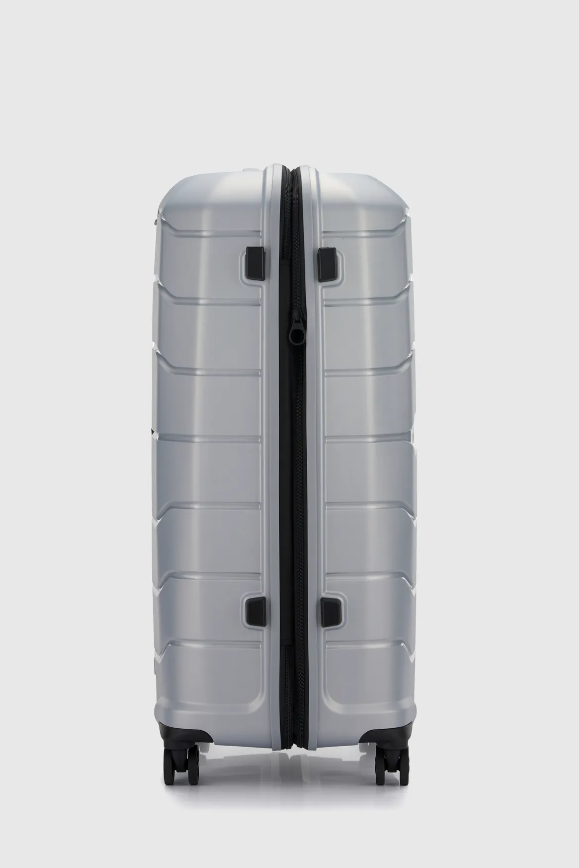 Oc2lite Check-In 81cm Suitcase Strandbags