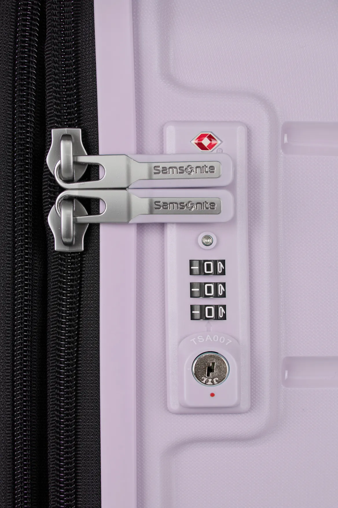 Oc2lite Check-In 81cm Suitcase Strandbags