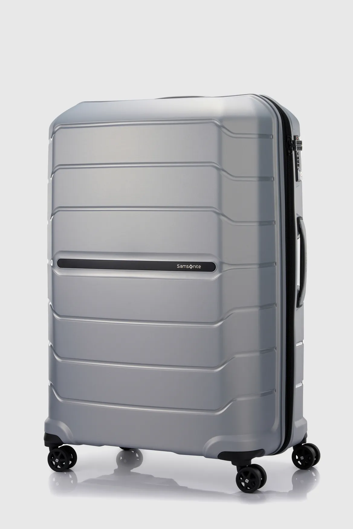 Oc2lite Check-In 81cm Suitcase Strandbags
