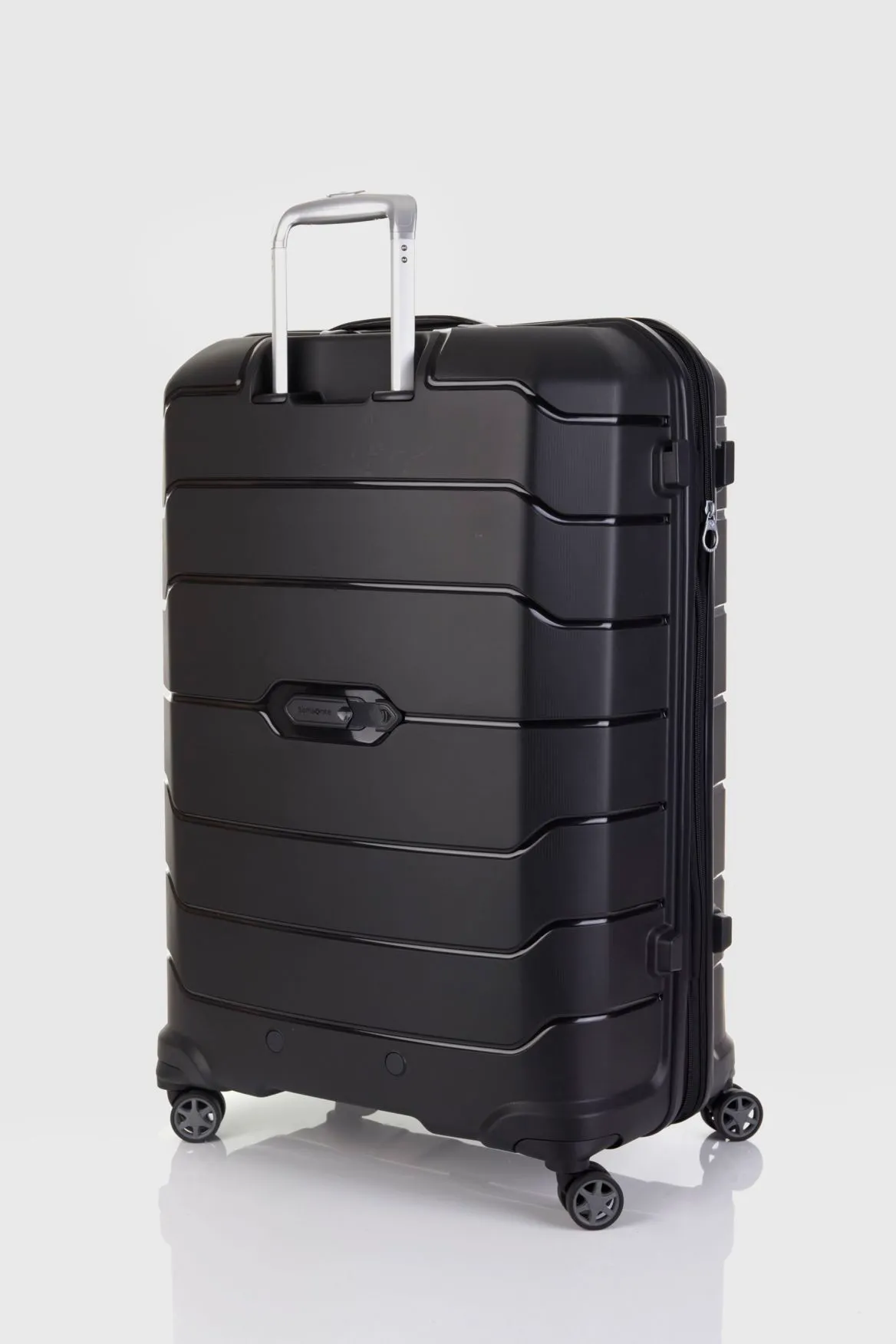 Oc2lite Check-In 81cm Suitcase Strandbags
