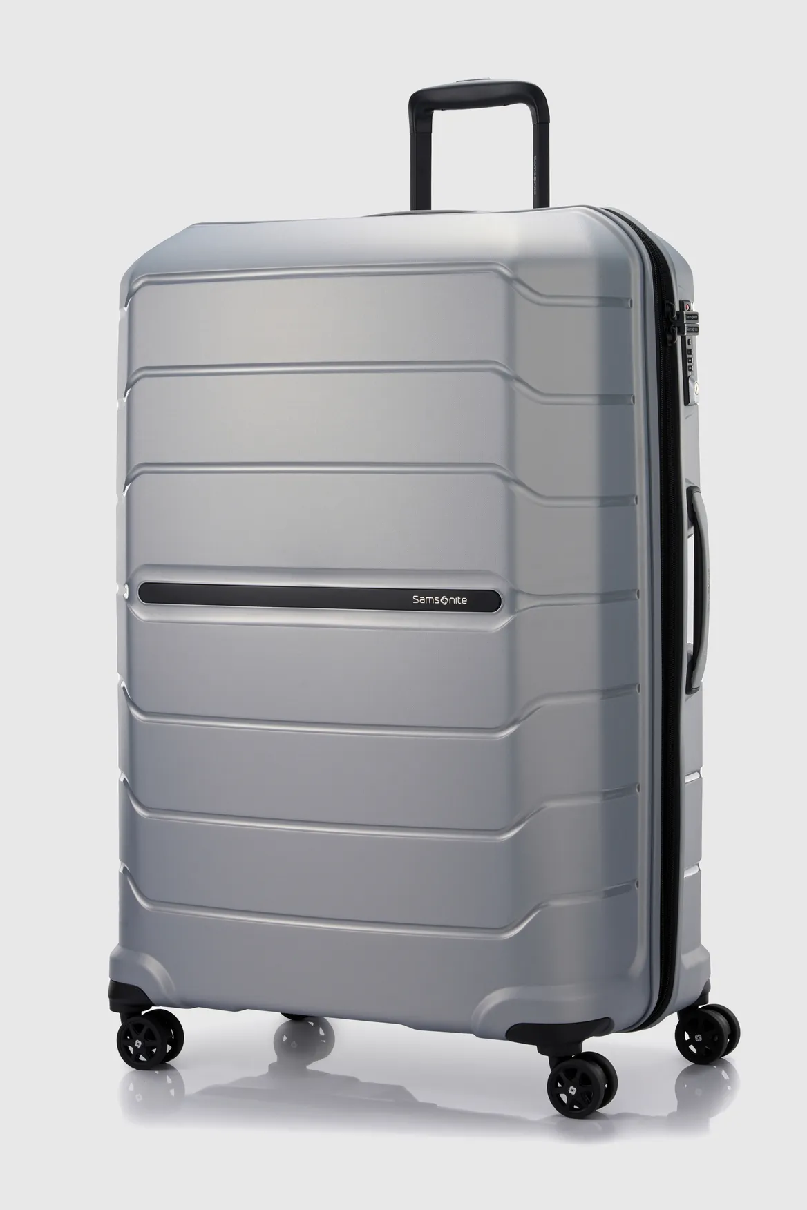 Oc2lite Check-In 81cm Suitcase Strandbags