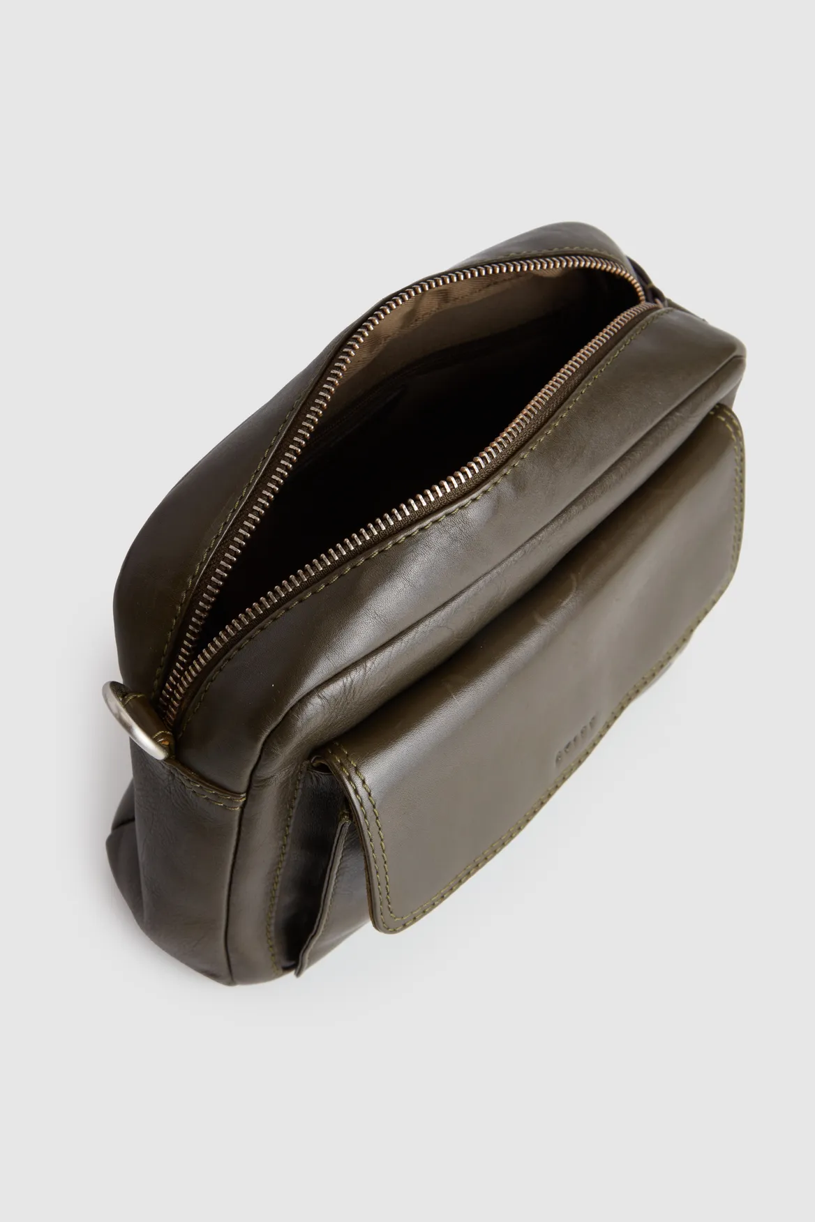 Pia Leather Crossbody Bag Strandbags
