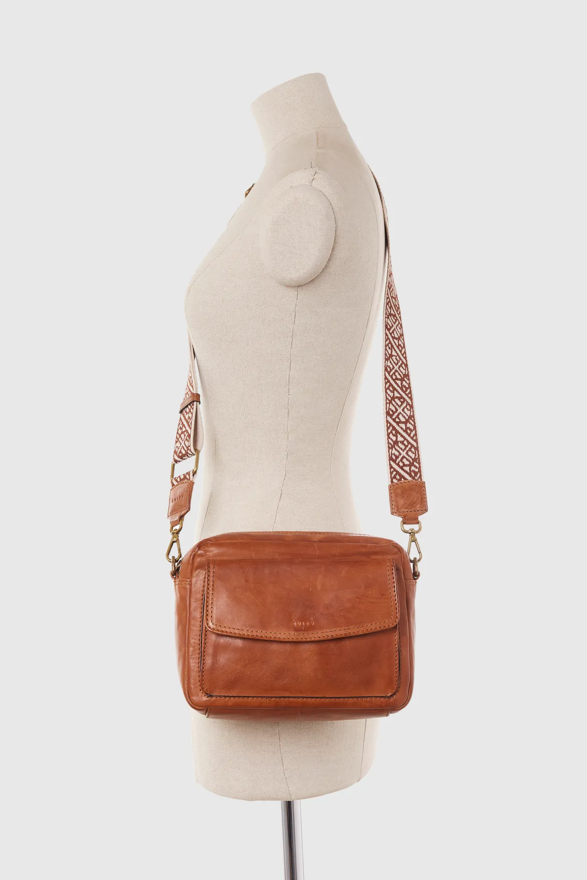 Pia Leather Crossbody Bag Strandbags