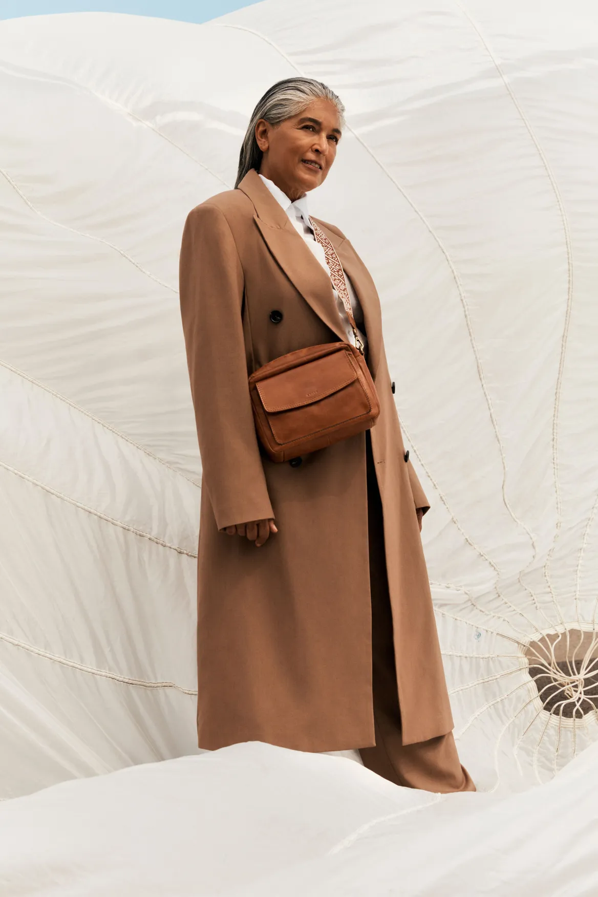 Pia Leather Crossbody Bag Strandbags