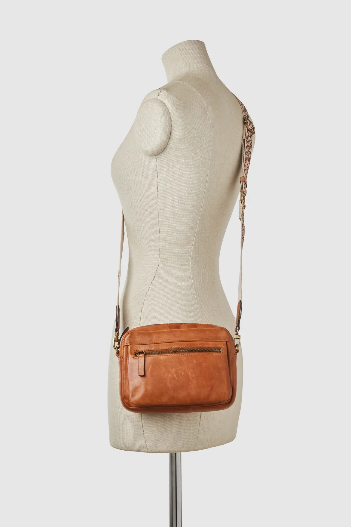 Pia Leather Small Crossbody Strandbags