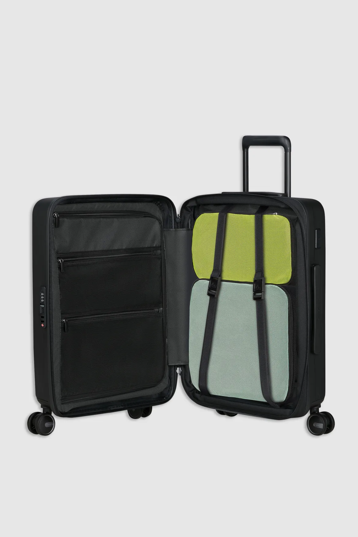 Restackd 55cm Suitcase Strandbags