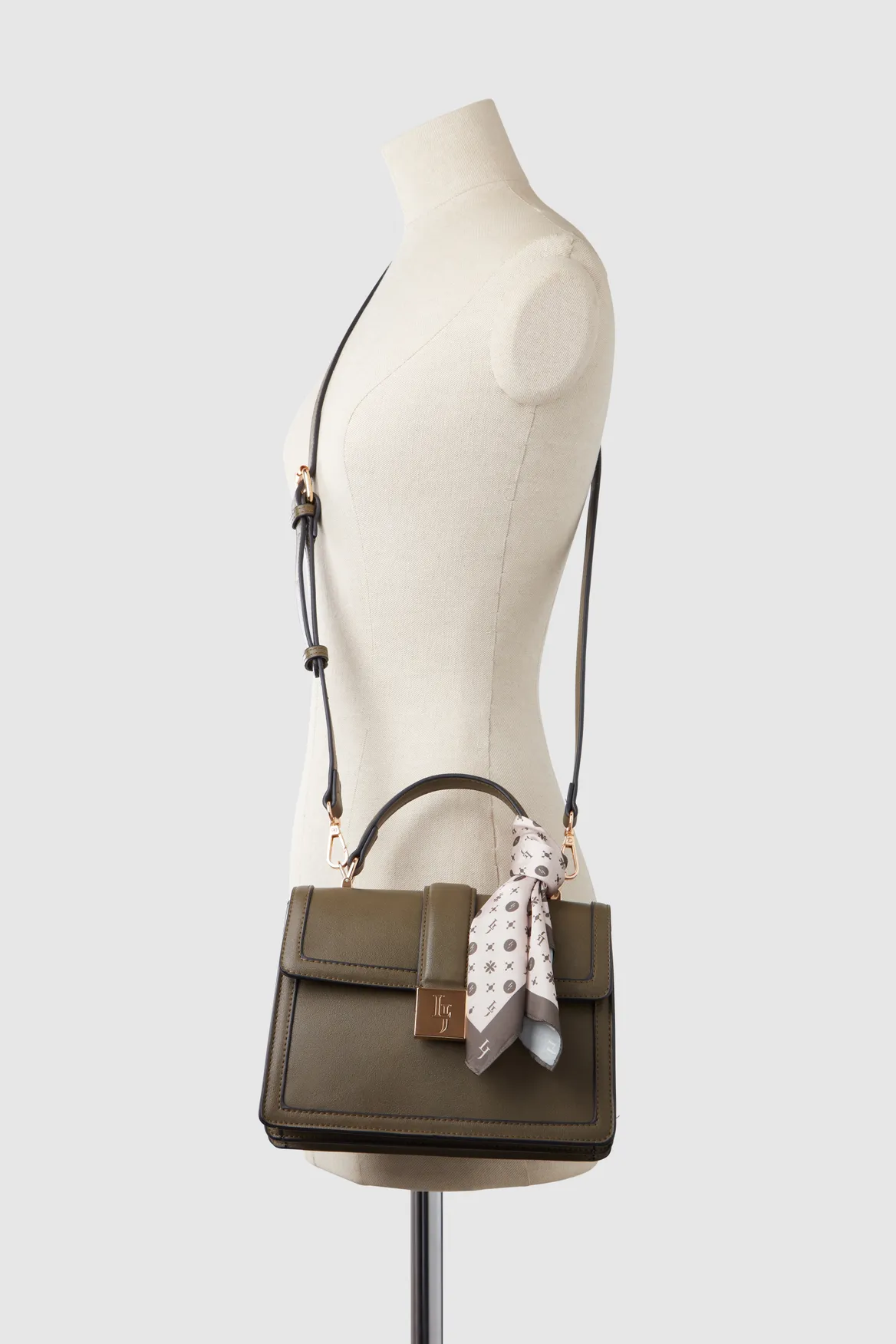 Scarf Top Handle Bag Strandbags