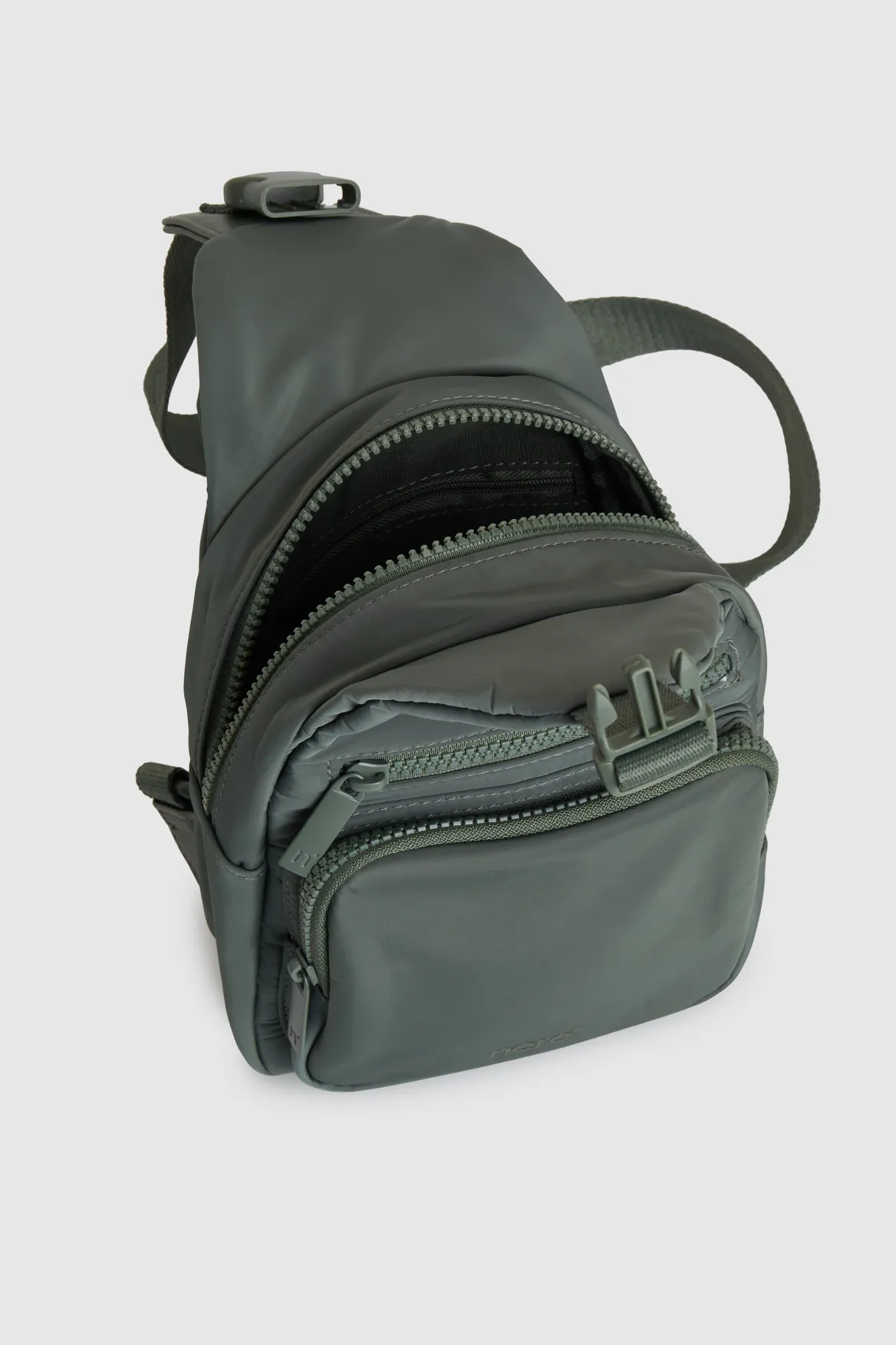 Seeker RFID Sling Bag Strandbags