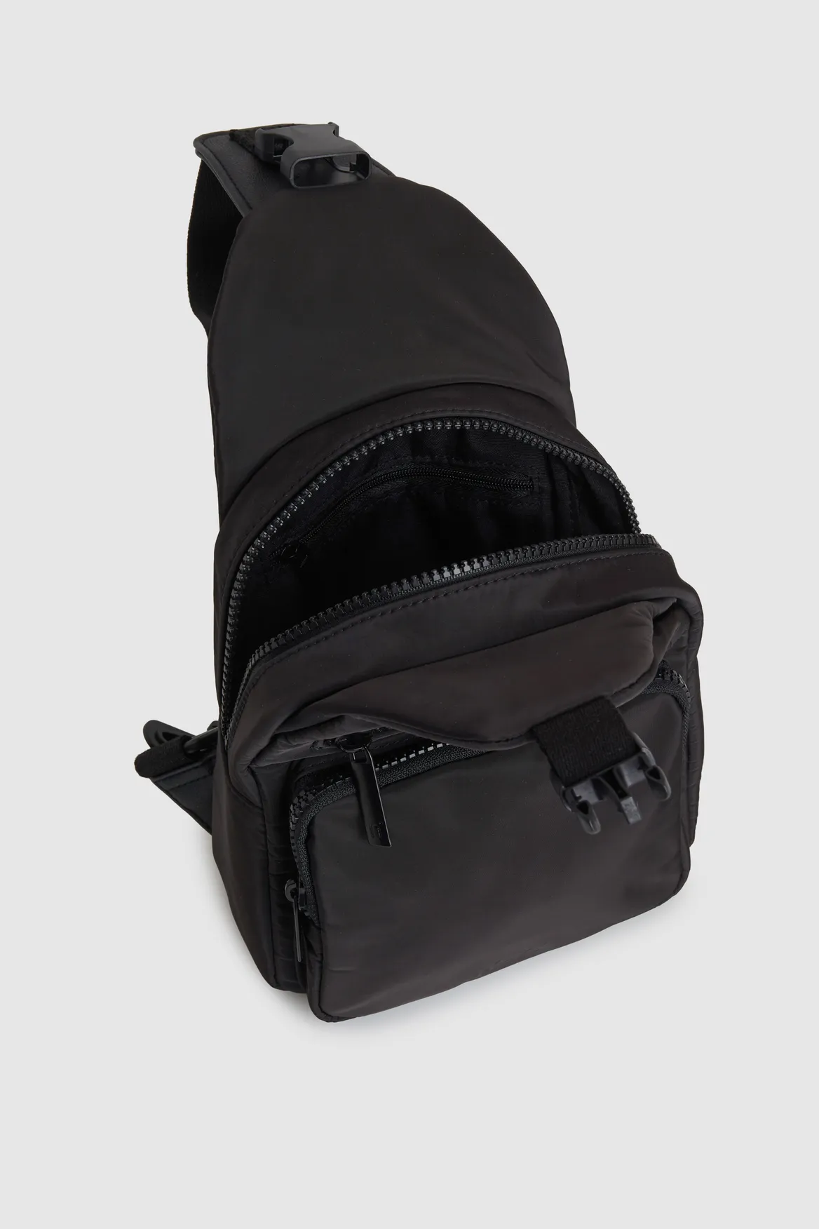 Seeker RFID Sling Bag Strandbags