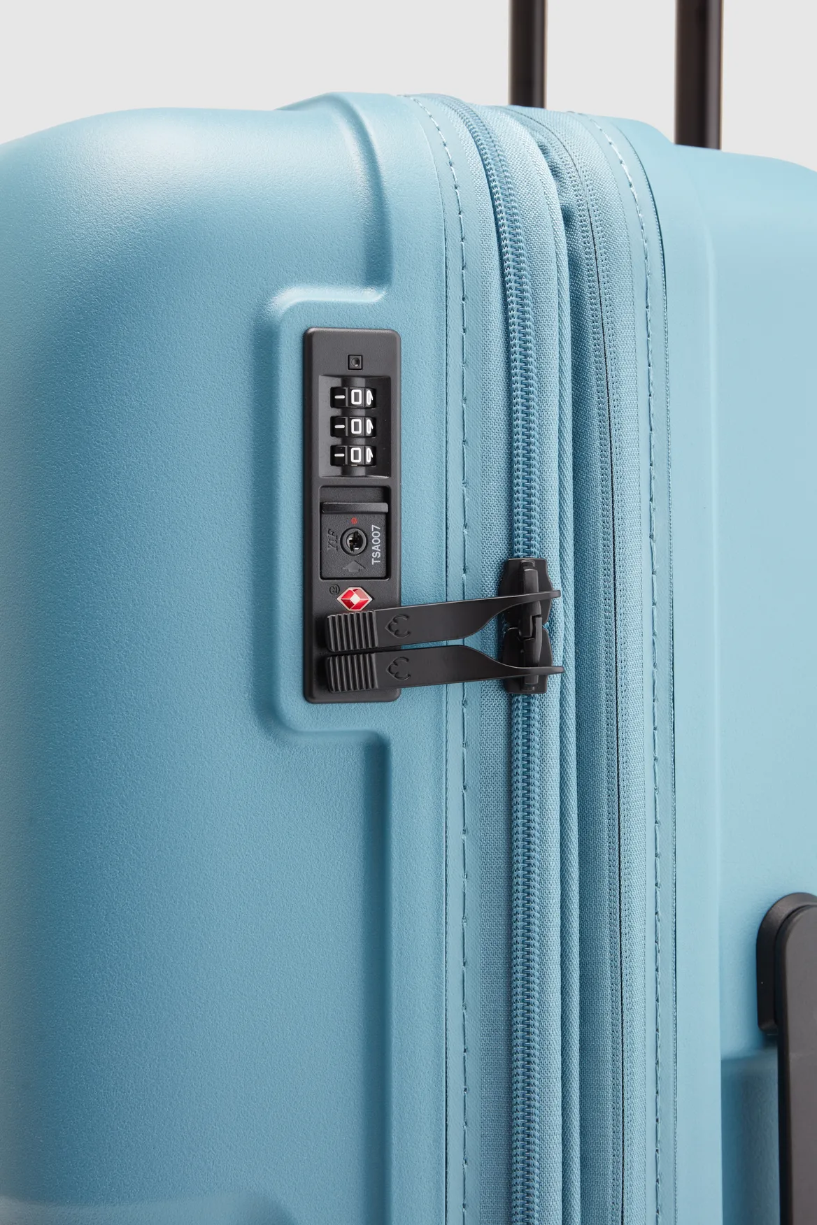 Single Stripe 55cm Suitcase Strandbags