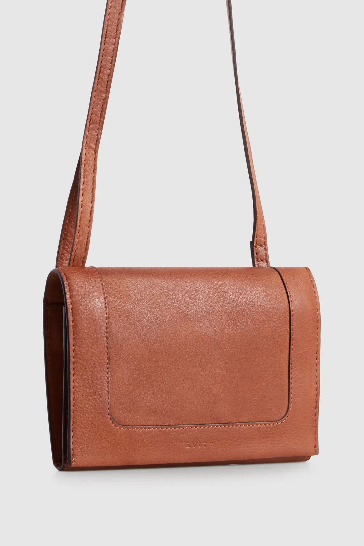 Sofia Leather Small Crossbody Strandbags
