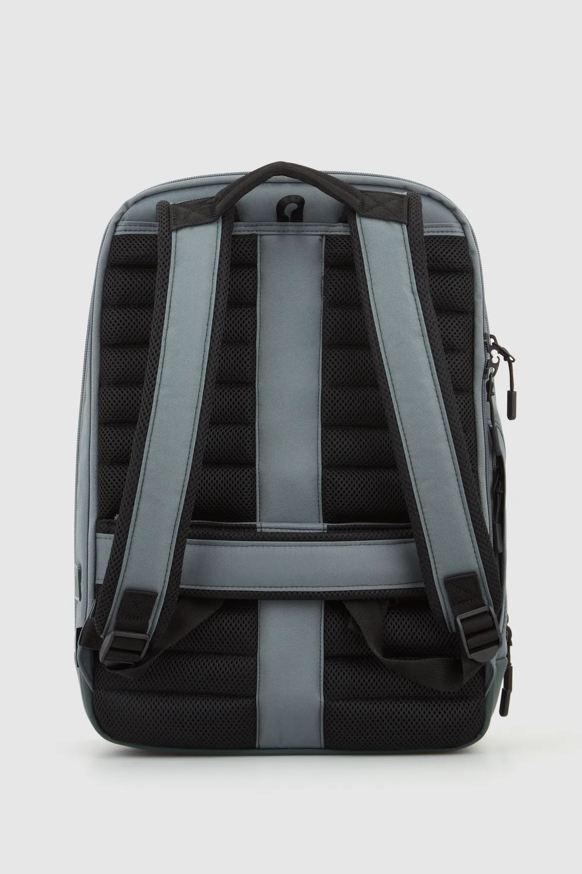 Stackd Biz 15.6" Backpack Strandbags