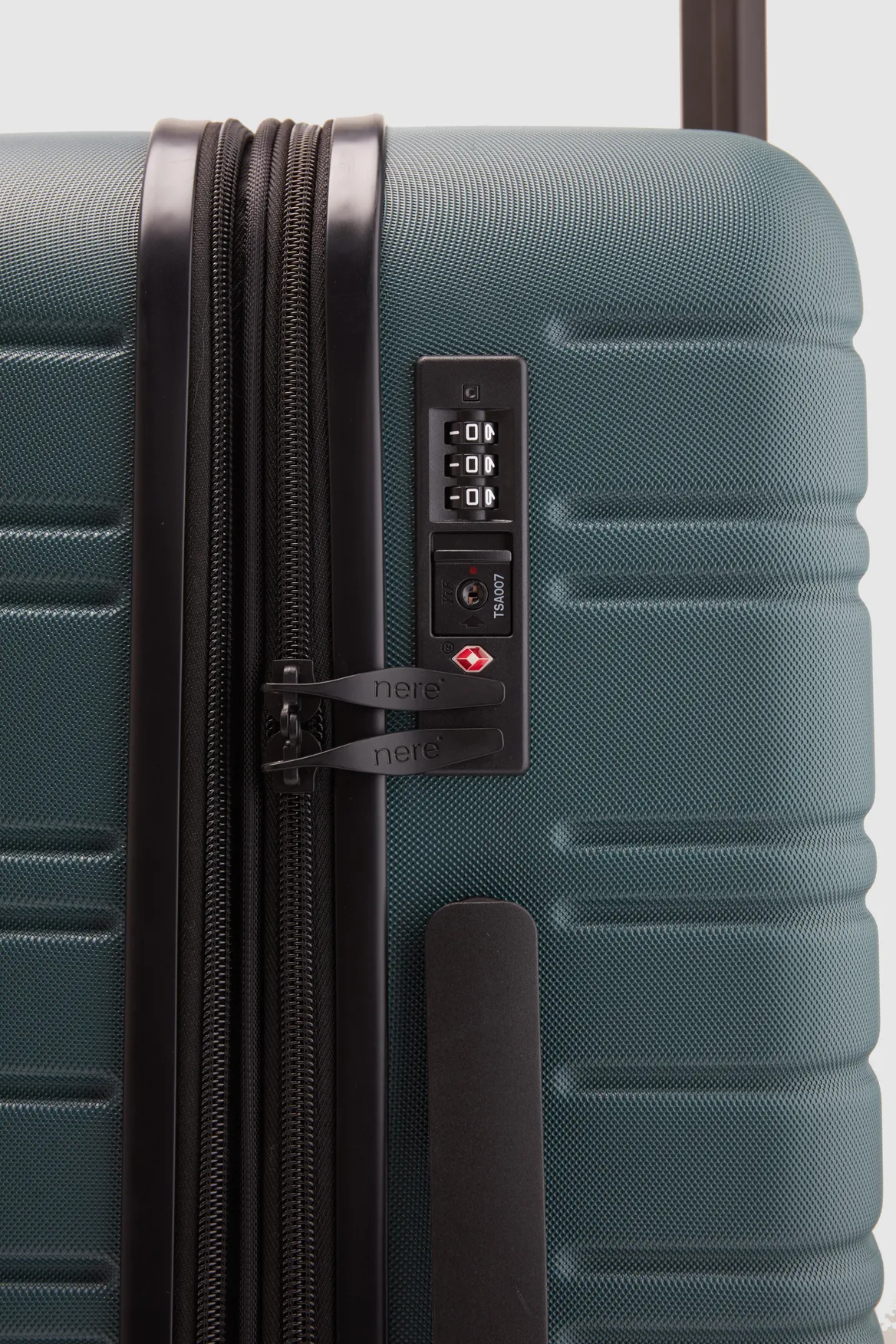Stori Check-In 75cm Suitcase Strandbags