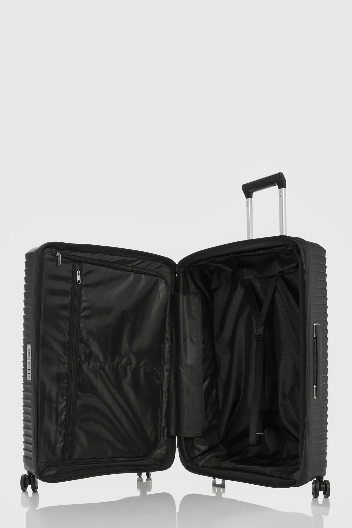 Upscape Check-In 81cm Suitcase Strandbags