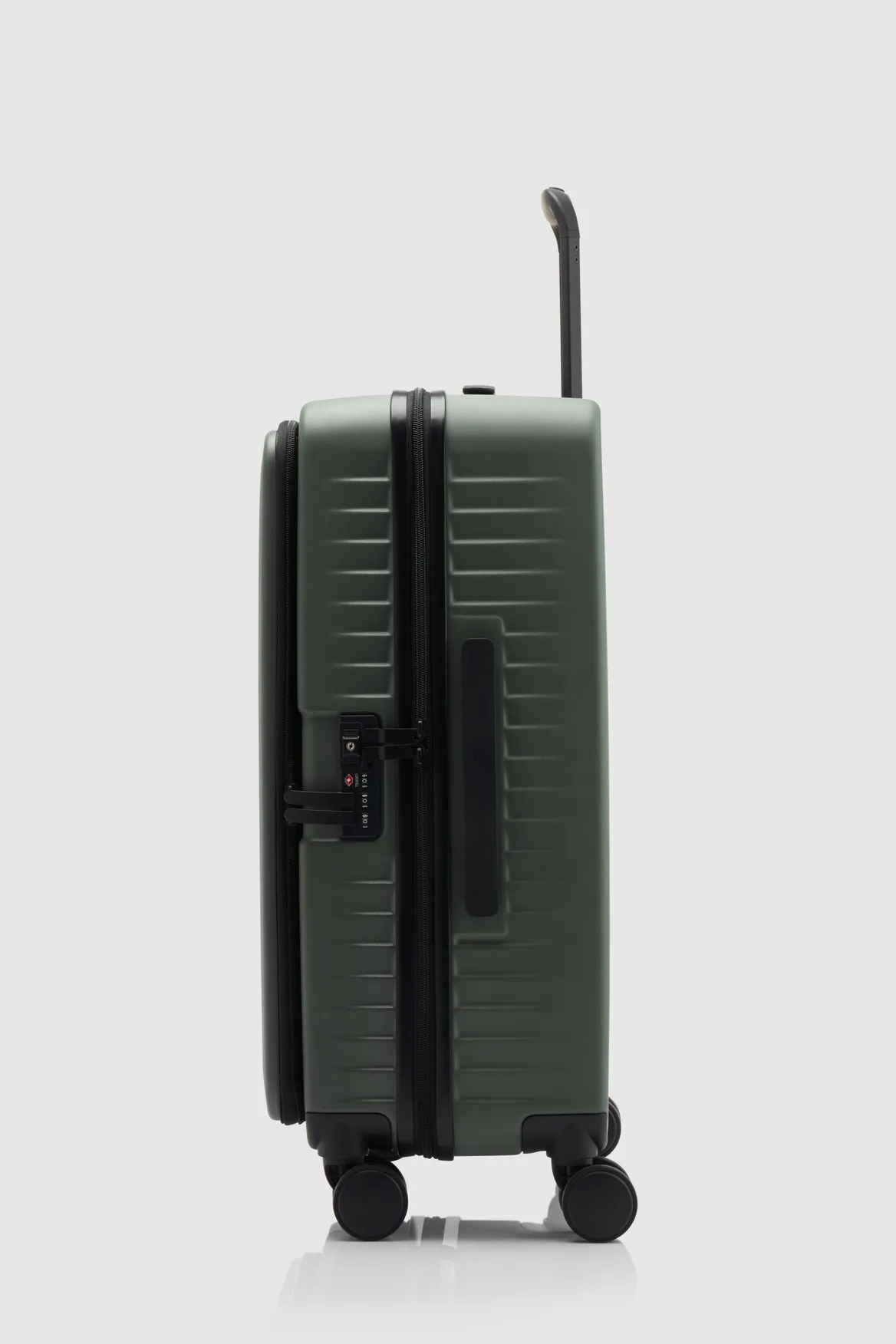 Venture Dual Open 66cm Suitcase Strandbags